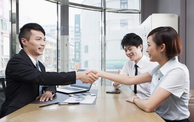 合伙開美容院創(chuàng)業(yè)，這三種人千萬不能要